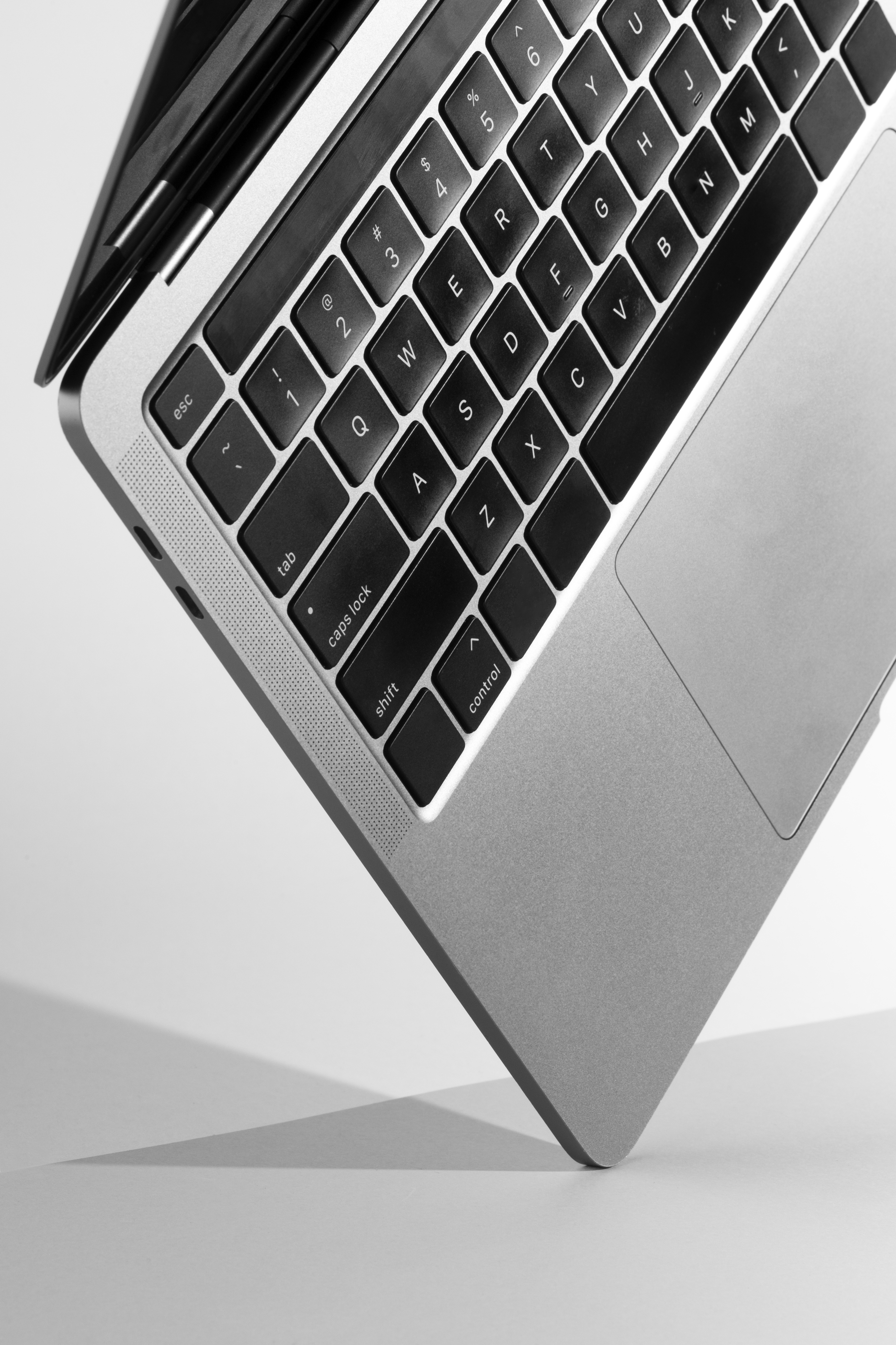 LAPTOPS